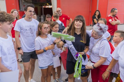 Imatge de l'acte de rebuda a la tricampiona Carla Plana.