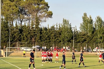 Els jugadors del Nàstic durant el partit d’ahir davant del Terrassa al CAR Sant Cugat.