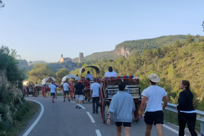 La comitiva dels Portants, l’any passat, a prop de Santes Creus.