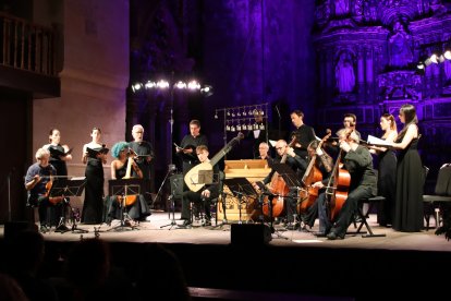 Imatge del concert 'Pro pacem' de la Capella Reial de Catalunya i Hespèrion XXI, al monestir de Santes Creus.