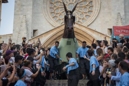 Cercavila de la Vigília de Santa Tecla