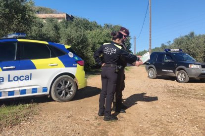 El servei de guarda rural treballa de manera coordinada amb la Policia Local.