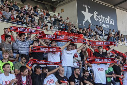 L’afició, durant un partit del Reus FC Reddis.