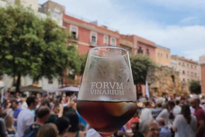 .L’esdeveniment comptarà amb música en directe i un ambient càlid per gaudir de la cultura del vi