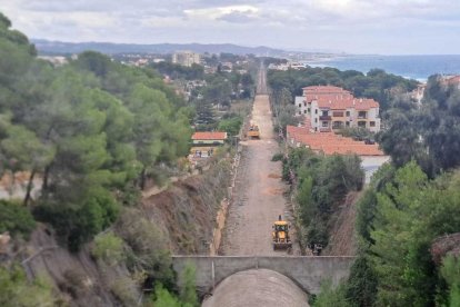 Obres al túnel de Roda de Berà.