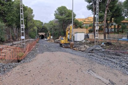 Obres al túnel de Roda de Berà.