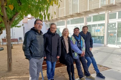 Els membres de Lax’n’Busto a la plaça Tívoli.