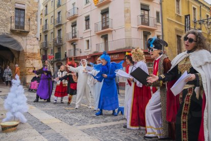 Nadales de Dames i Vells.