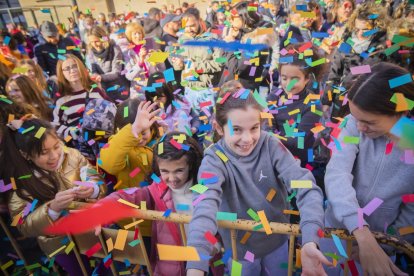 Imatge de la celebració de les campanades per als més petits de la casa a Corsini.