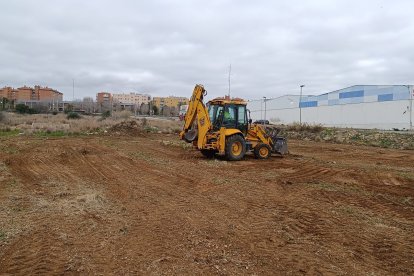 Imatge d'arxiu de l'inici dels treballs per contruir el nou Family Park a Campclar.