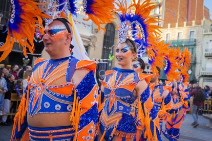 Entrada del Rei Carnestoltes i la Concubina a la plaça Corsini.