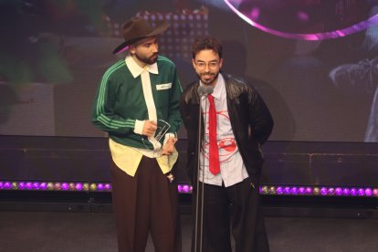 Els membres de Figa Flawas recullen un dels tres premis Enderrock de l'edició del 2025.