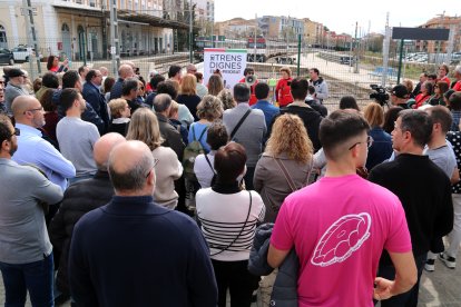 Concentració a l'estació de Tortosa