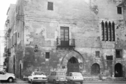 Vista de Ca l'Ardiaca el desembre de 1981.