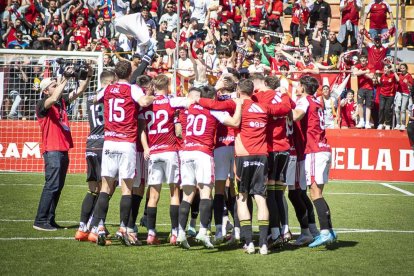 Més de 10.300 persones van assistir al partit del contra la Ponferradina al Nou Estadi Costa Daurada.