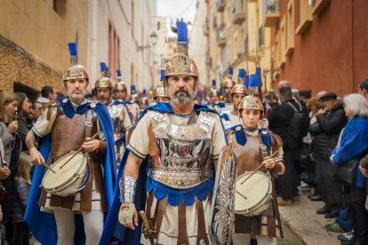 Viacrucis procesional del Lunes Santo en Tarragona.