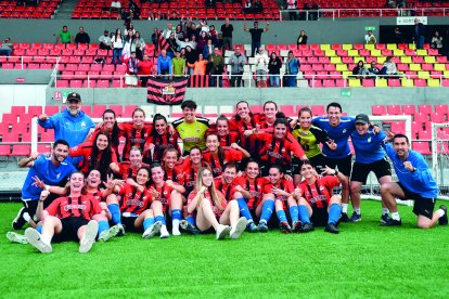 Imatge de l'equip celebrant l'ascens.