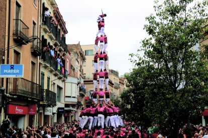 3/9f de la Colla Vella dels Xiquets de Valls.