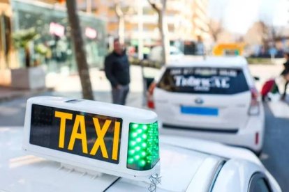 Imatge d'arxiu d'un taxi a Salou