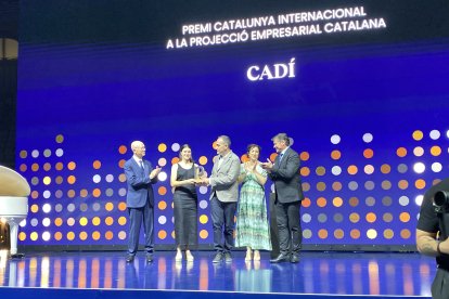 Imatge de la Cooperativa Cadí rebent el Premi.