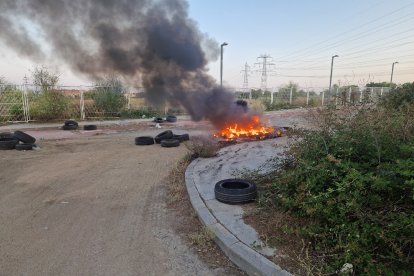 Imatge de l'incendi al Parc de la Coma.