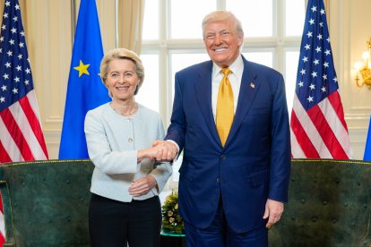 Reunió entre la presidenta de la Comissió Europea, Ursula von der Leyen, i el president dels Estats Units, Donald Trump, a Escòcia