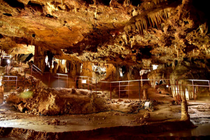 Imagen de las cuevas de Benifallet.