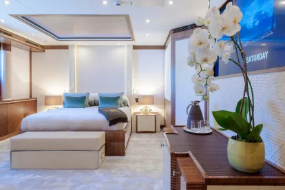 Imagen del interior del Quattroelle, el majestuoso yate de lujo atracado en Tarragona.
