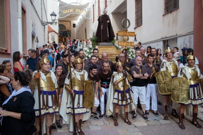 La imatge de Sant Magí va sortir un any més de l’ermita.