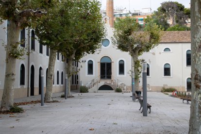 Imatge d'una part de l'antiga fàbrica Chartreuse de Tarragona, encara en desús.