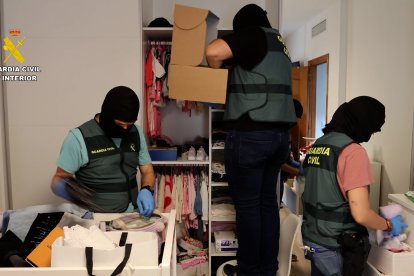 Imagen del operativo de la Guardia Civil en Alicante
