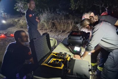 Imagen del dispositivo que se está llevando a cabo para encontrar a la mujer desaparecida.