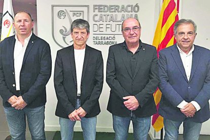D’esquerra a dreta, els subdelegats Aniceto Galván i Juan Francisco Muñoz, l’exdelegat territorial José Cosano i el subdelegat Toni Nieto.
