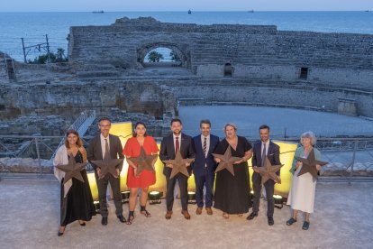 Imatge de la trobada entre alcaldes i representants de les ciutats del Pacte d'Amistat