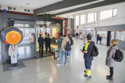 S’han atès també usuaris que viatgen a altres destins.