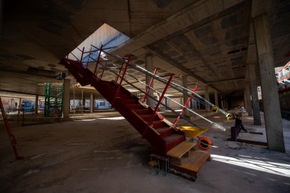 Obres al complex Riera de Reus.