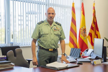 Jordi Verger en el seu despatx a la Comandància de la Guàrdia Civil a Tarragona.