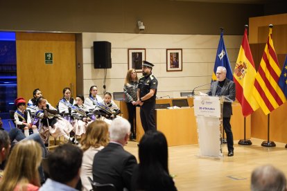 Pere Granados adreçant-se ahir als assistents en l’acte institucional, en l’inici de la Festa Major.