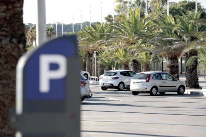 Imatge d’arxiu d’un aparcament de zona blava a Vila-seca