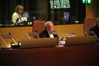 Advocat General Dean Spielmann en la sala Gran del Tribunal de Justícia de la UE (TJUE).