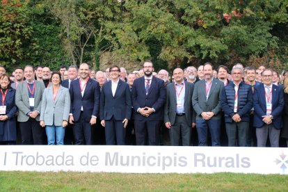La trobada dels alcaldes del món rural presidida pel president del Govern, Salvador Illa