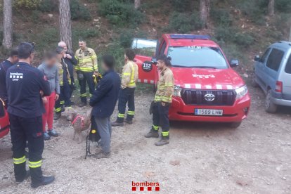 Imatge de les persones després de ser localitzades