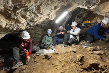 La campanya ha estat dirigida per Josep Vallverdú (IPHES-CERCA i URV), Antonio Rodríguez-Hidalgo (IAM-CSIC) i Alfredo Suesta (IPHES-CERCA).