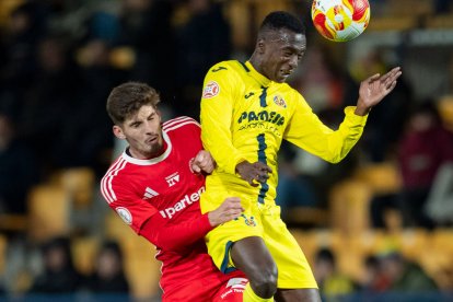 Álex Jiménez durant el duel.