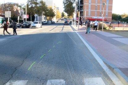 Imatge del lloc on s'ha produit l'accident, davant de l'hospital Joan XXIII.