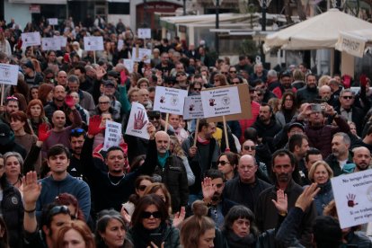 Imatge de la manifestació per reclamar millores laborals dels autònoms a la plaça de la Font