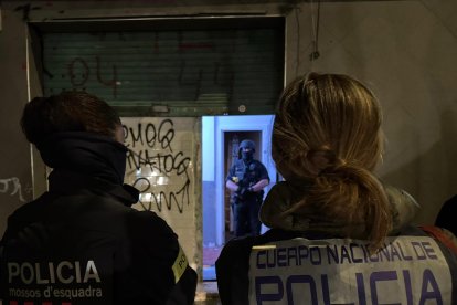 Agents durant el dispositiu d'aquest dimarts.