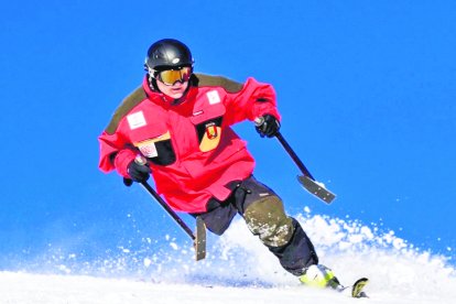 Rafael Llátser esquiant, en una imatge d'arxiu.