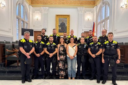 Fotografia d'arxiu de l'última benvinguda de les autoritats municipals als nous agents de la Guàrdia Urbana de Reus.