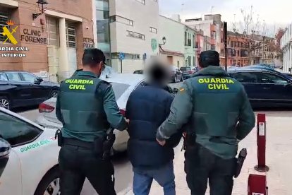 Per a quatre dels set integrants de l'organització es va decretar l'ingrés a la presó provisional sense fiança.